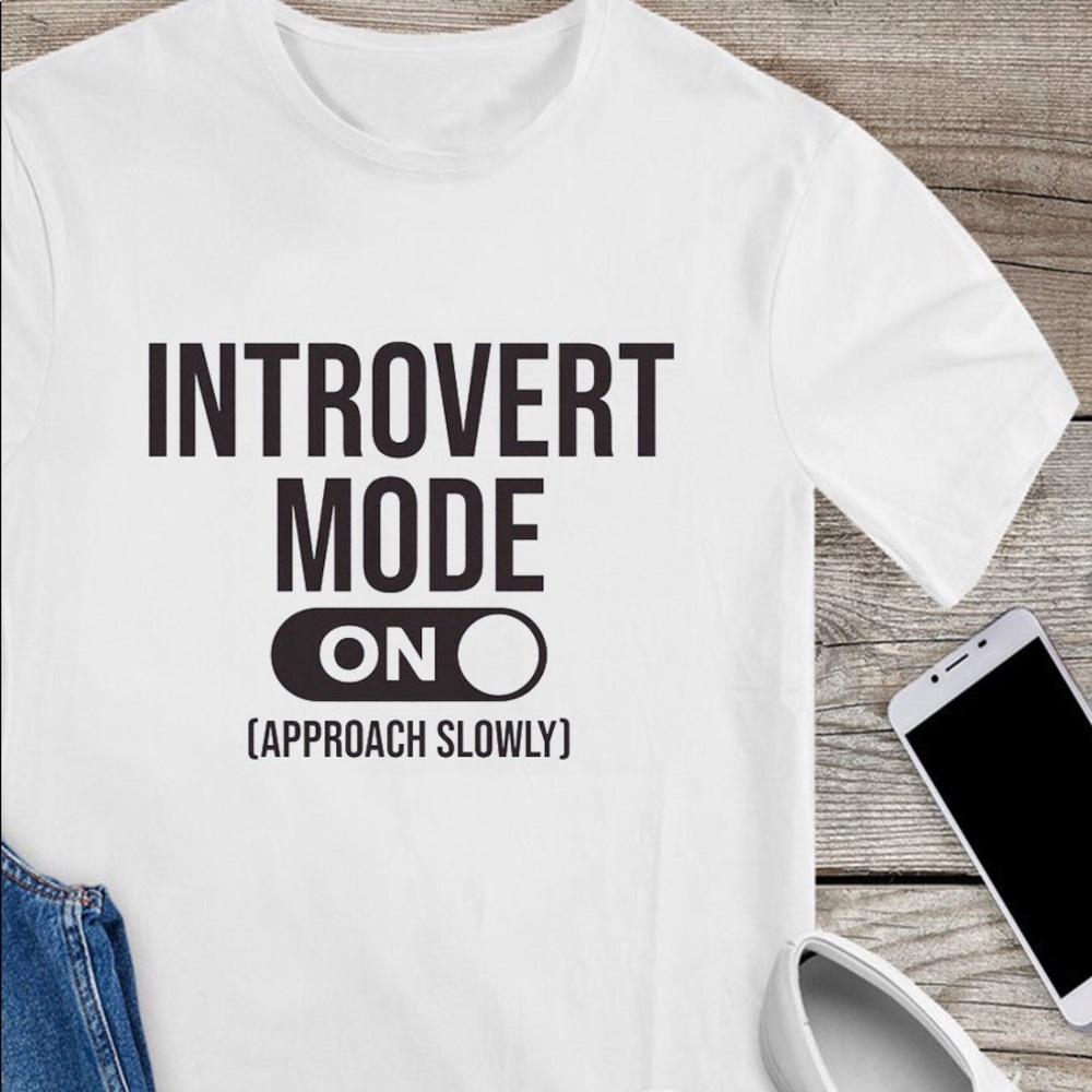 Introvert graphic T-shirt’s - Picture 1 of 1
